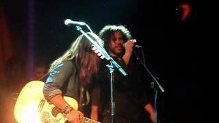 Seis caricias Andrés Suárez La Riviera