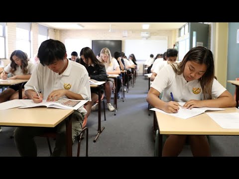 States’ lockdown approaches had no effect on dropping school attendance