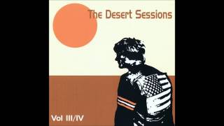 Desert Sessions - The Gosso King of Crater Lake