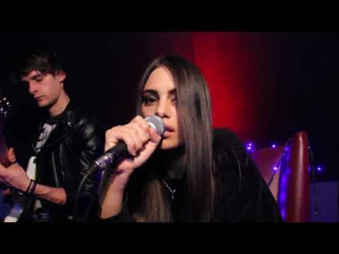 SPECIAL HALLOWEEN - Sweet Dreams - Marilyn Manson (cover by Nabila ft Giorgio Colombo)