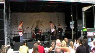 The Amnesiacs - Want Your Body (Live @ Mathew Street Festival '09)
