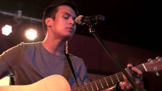 Dane Hipolito - Hallelujah (a Bamboo Cover) Live at the Stages Sessions