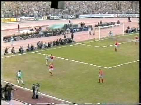 Bremen v Bayern (1985-86) (1/12)