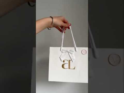 Jewellery unboxing UGC video by Velena Lifestyle