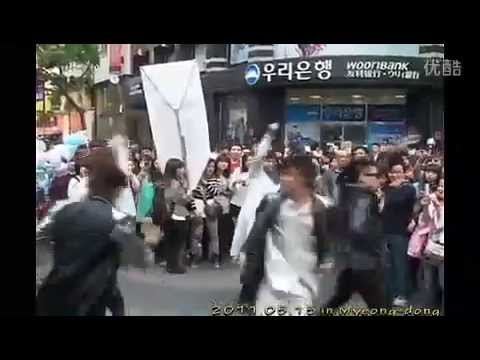 2011.5.15 Myeongdong(CROSS GENE)