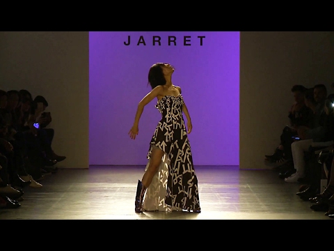 Lia Kim popping performance | New York Fashion Week 2017