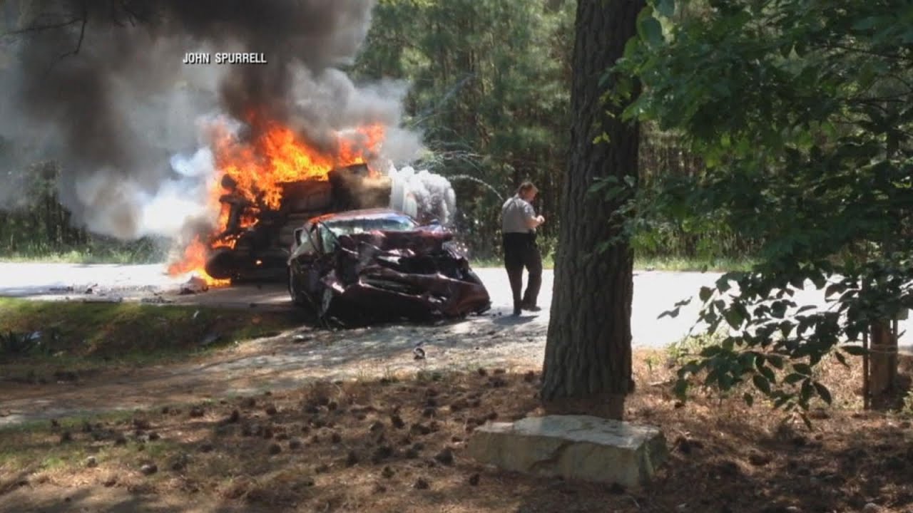 Army Captain Saves Lives in Fiery North Carolina Car Crash (VIDEO)