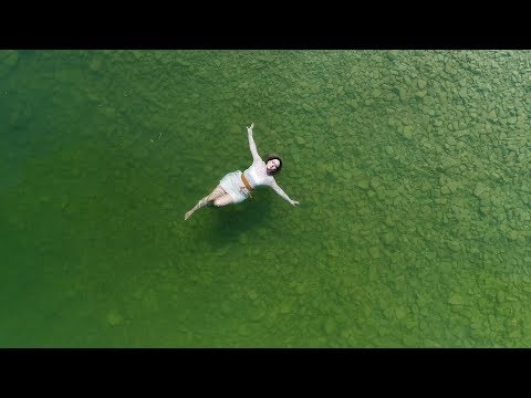 Ivana Majcan - Dok Plešeš (Official video)