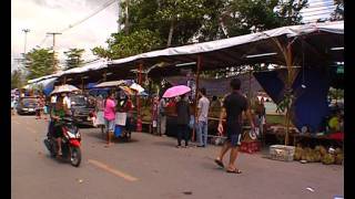 preview picture of video 'Durian Festival. Chantaburi. May 2011. Фестиваль дуриана.'