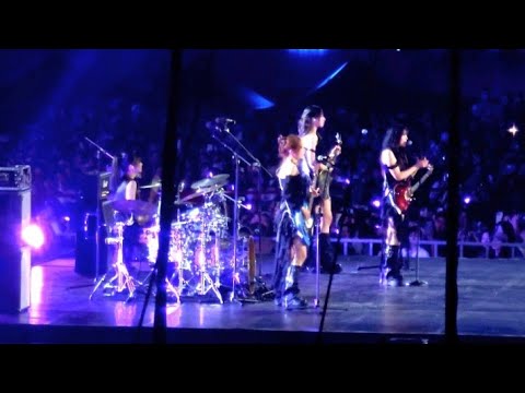 [QWER] 눈물참기 251206 AAA FanCam 직캠