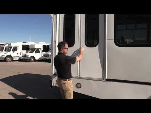 2013 Champion Defender Shuttle Bus SX2555