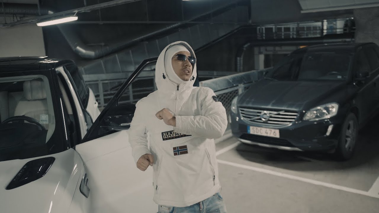 Elias Abbas – ”SHOUTOUT”