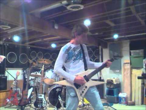 Avenged Sevenfold - Gunslinger Cover video thumbnail