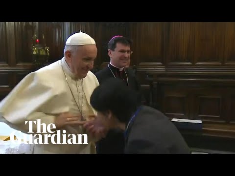 Pope Francis rebuffs worshippers trying to kiss his ring