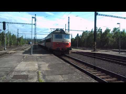 Průjezd vlaku R 607 Ohře (ČD 242.245) - Nové Sedlo u Lokte, 19. 5. 2013