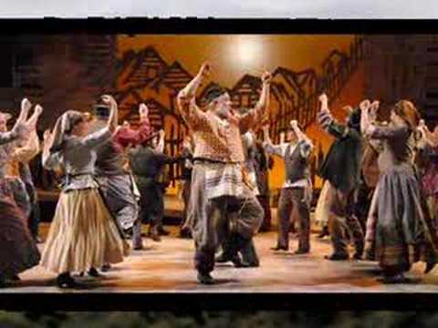 Yentl comes to America  - Di Grine Kuzine- yiddish song