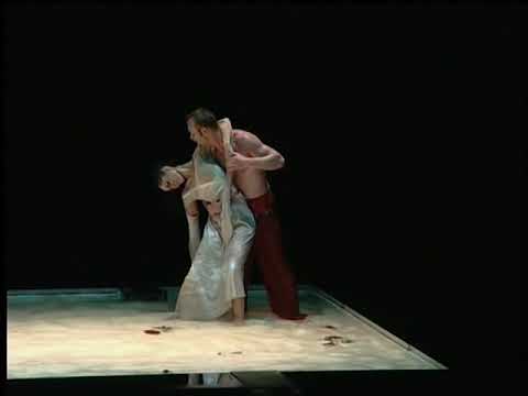 PEDRO & INÊS by Olga Roriz