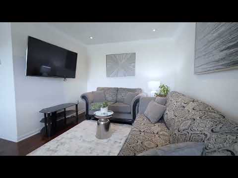 635 Speyer Circle, Milton