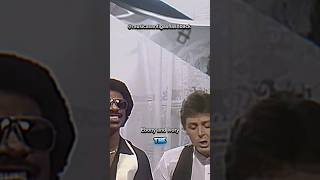 Paul McCartney &amp; Stevie Wonder - Ebony and Ivory 1982 #paulmccartney #steviewonder #melhoresmusicas