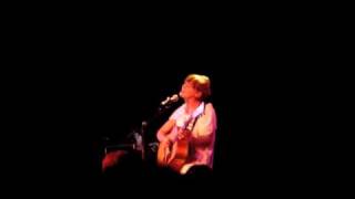 Laura Marling &#39;Rest In My Bed&#39; live