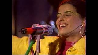 Nelly Furtado - Legend + Scared Of You + Hindi - Salt Lake City Winter Olympic Concert 2002