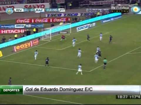 Gol de Eduardo Domínguez E/C. River 2 Rafaela 0. Torneo Final 2013 Infobae.com)