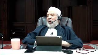 مدى صحة صلاة الجمعة جماعة فى باحة المسجد لمن جاء متأخراً/السبت(6-11-2021م)فتاوى على الهواء image