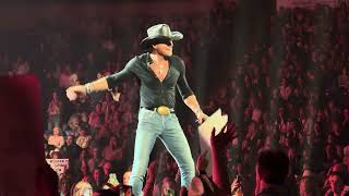 Tim McGraw - "All I Want Is a Life" At Mohegan Sun Arena, PA