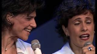 Simone &amp; Zélia Duncan - "Idade do Céu" (Ao Vivo) – Amigo É Casa