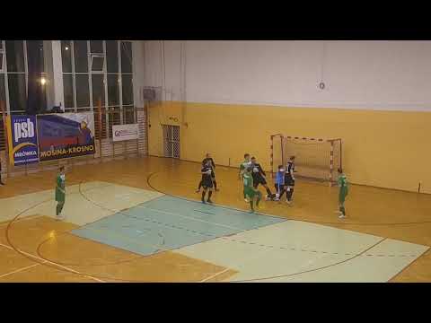 Rzut wolny - PSB Mrówka Mosina VS Berg Solutions Gostyń