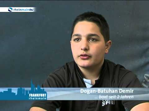 Fitnessboxen für Jugendliche aus sozialen Brennpunkten in Frankfurt