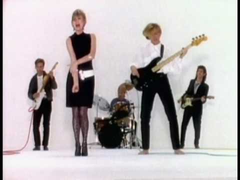 WILD CHOIR feat. GAIL DAVIES - Safe In the Arms of Love (1986)