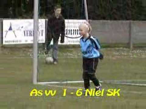 As V.V. - Niel S.K. Debutantjes 13/04/2008