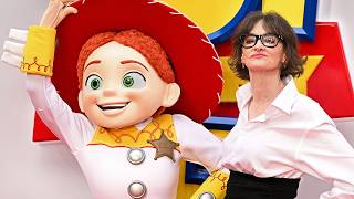 Joan Cusack Makes First Major Public Appearance in More Than a Decade