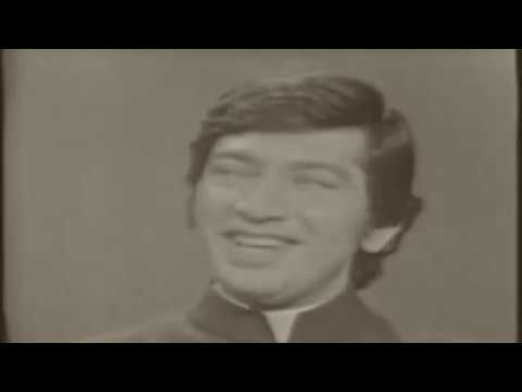 Nazron se Nazren Mila le by Actor Talat Hussain