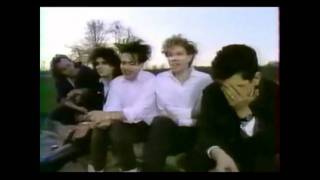 Robert Smith being weird video