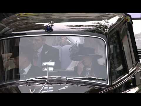 Catherine Middleton deixando Goring Hotel
