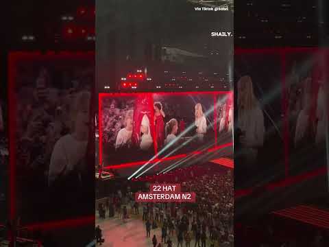 22 Hat Amsterdam Night 2