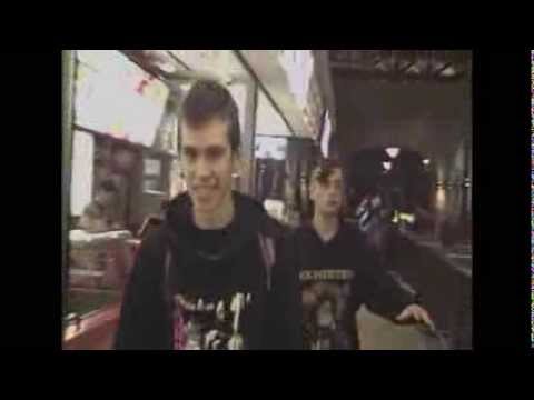 Letní Tlení - Letní Tlení - Skáčko (neofficiál klip)