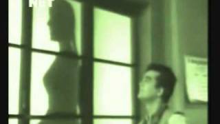 itna na mujhse tu pyar badha talat mehmood-lata - YouTube