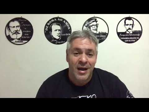 10 minutos com Emmanuel - Pão Nosso - Lição – 1- Mãos à obra - 3ªf – 22/06/2021.