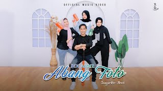 Download lagu Dek Aroel Abang Foto LENSA STUDIO Terbaru 2023 mp3 Download lagu Dek Aroel Abang Foto LENSA STUDIO Terbaru 2023 mp3