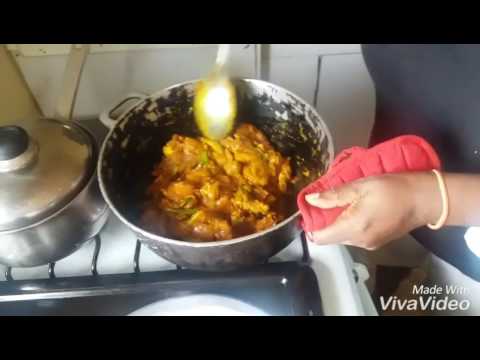 Authentic Jamaican Curry Chicken with White Rice