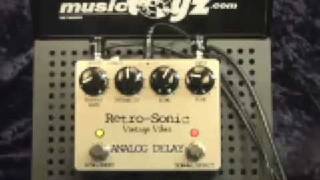 Video thumbnail for Retro-Sonic Analog Delay Pedal by musictoyznetwork