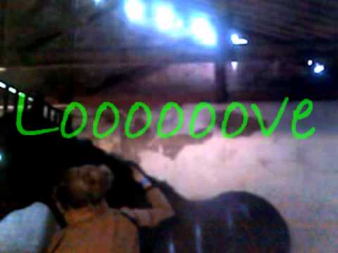 loooove:* - love..