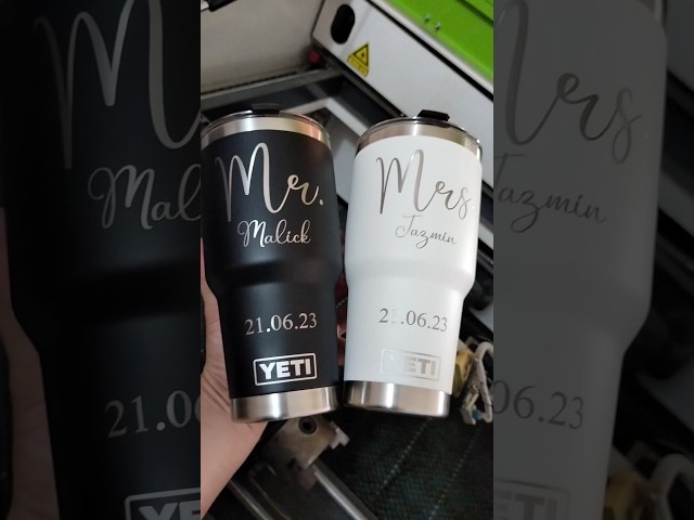 Vídeo relacionado con regalo grabado - Vaso Personalizado con Inicial y Nombre | Grabado Láser Permanente | Diseño Moderno y Sofisticado | Para Bodas y Cumpleaños, Cristal, 425 ml