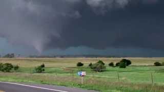 preview picture of video 'Multiple Vortex Tornado! El Reno, OK - May 31, 2013 HD'