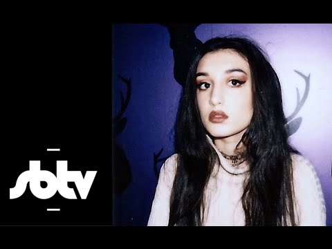 Caitlyn Scarlett | "Sunset Cigarette" (Acoustic) - A64 [S9.EP16]: SBTV