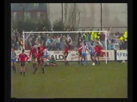 Tamworth FC on TV 1990 91 FAC 1RP Whitley Bay review BBC (short)