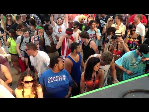 DJ Sneak @ Movement, Detroit, May 2012 (Part 1)